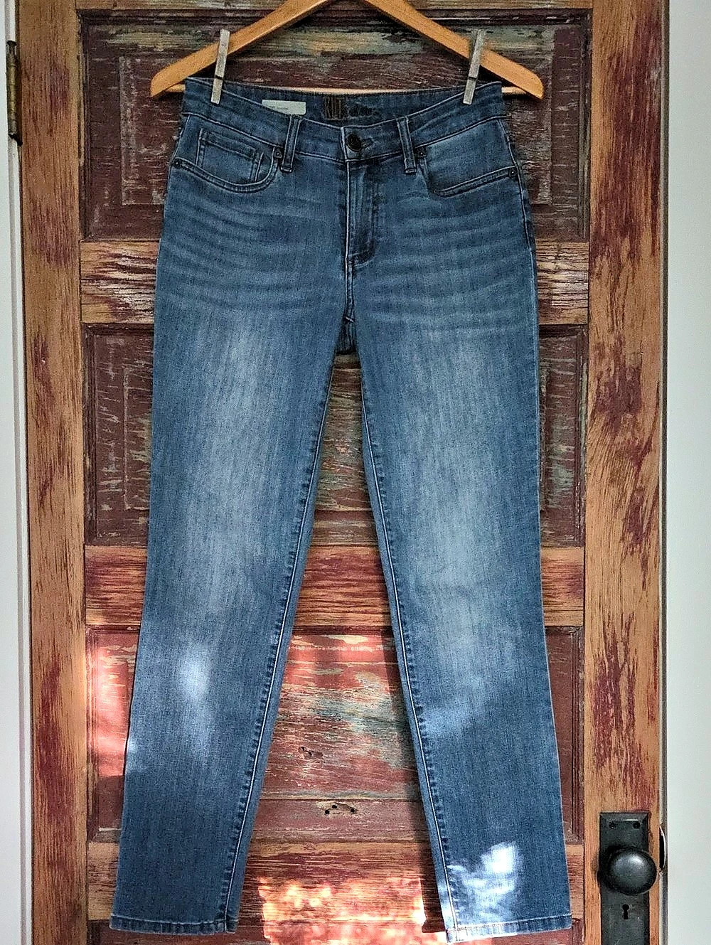 KUT from the Kloth Carrie Boyfriend Straight Leg Blue Jeans